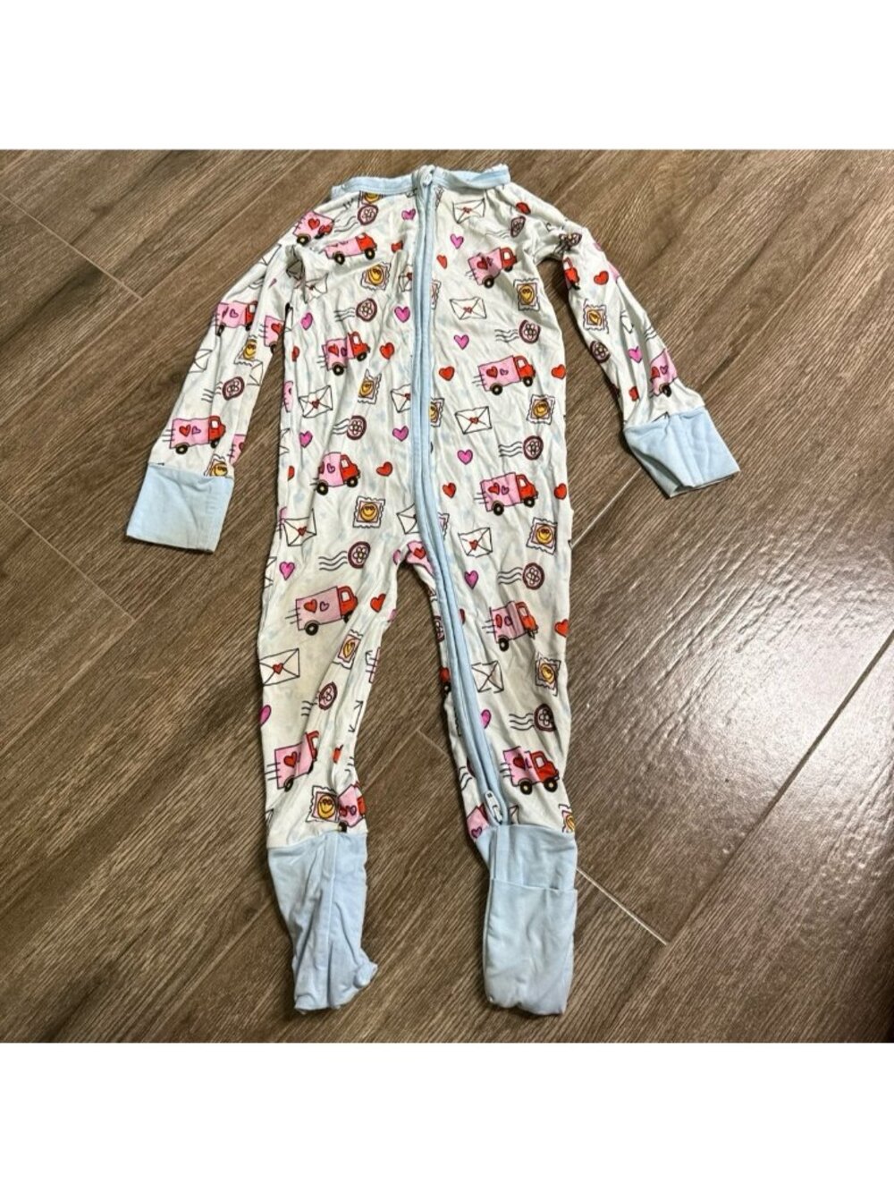 Dreamy Bamboo sleeper soft baby pajamas footie 6-12 months